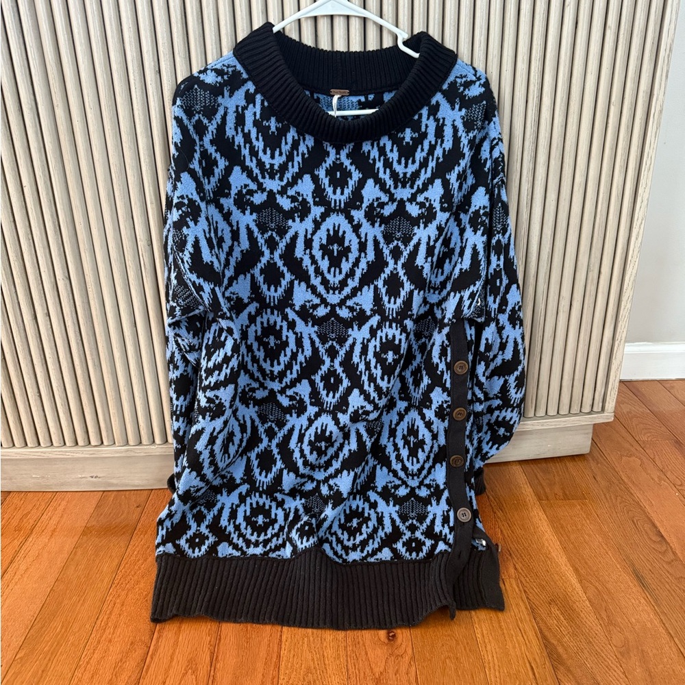 Free People Black and Blue Knit Sweater